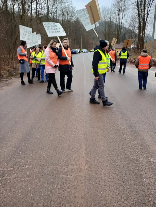 Protest mieszkańców Tłumaczowa [zdjęcia]