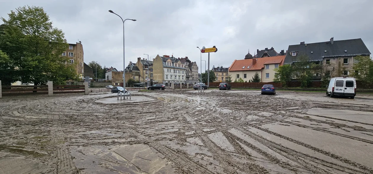 Kłodzko. Tak teraz wyglądają ulice miasta [zdjęcia] - Zdjęcie główne