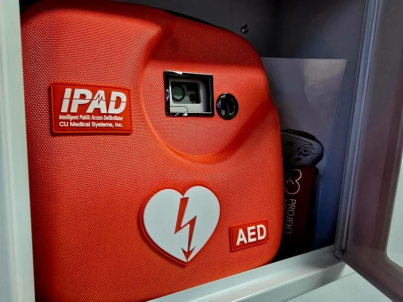 Nowe urządzenie w ząbkowickiej komendzie może uratować życie [zdjęcia]