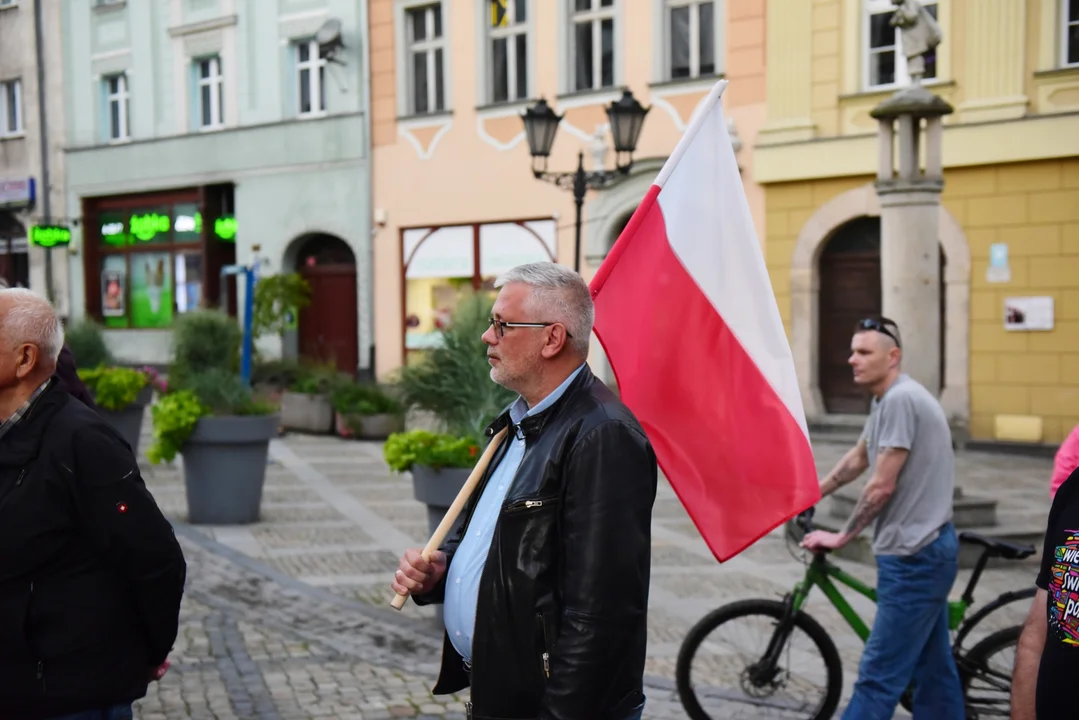 Kłodzko. Uczcili brutalnie stłumiony protest sprzed 41 lat