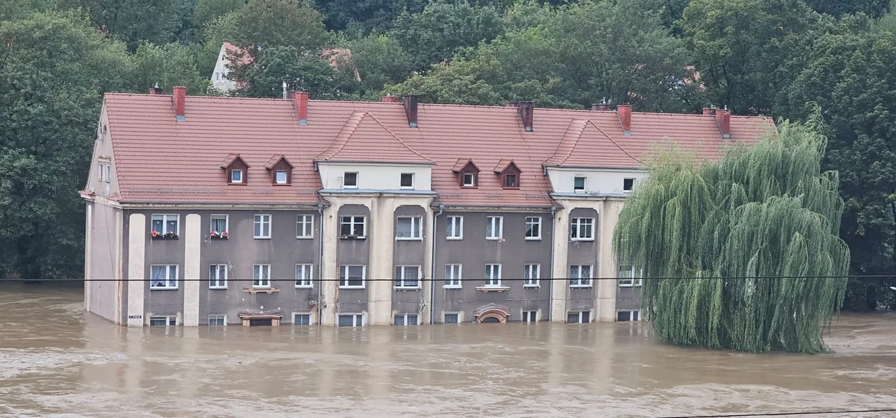 Dramatyczna sytuacja w Kłodzki [zdjęcia]