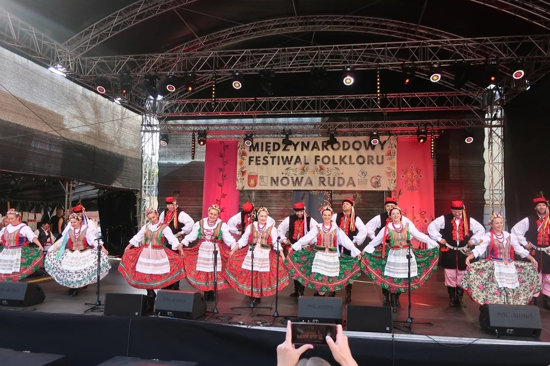 Nowa Ruda. Finał 30. Międzynarodowego Festiwalu Folkloru