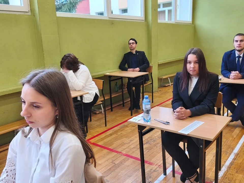 Nowa Ruda. Matury czas start! Dziś egzamin z języka polskiego [galeria]