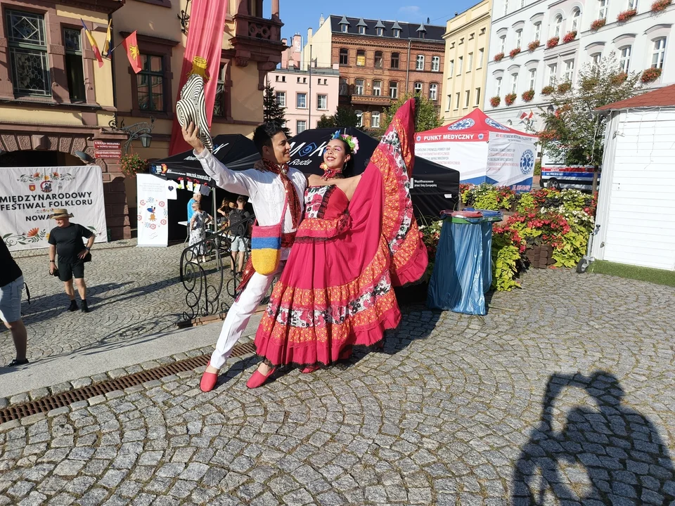 Nowa Ruda. Rozpoczął się Międzynarodowy Festiwal Folkloru [galeria]