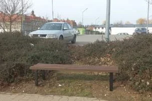 Ząbkowice Śląskie. Pasażerowie nie muszą już stać czekając na autobus