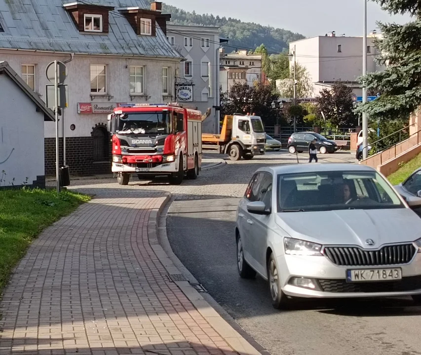 Burmistrz Nowej Rudy: Dziękuje za zaangażowanie w walce z żywiołem