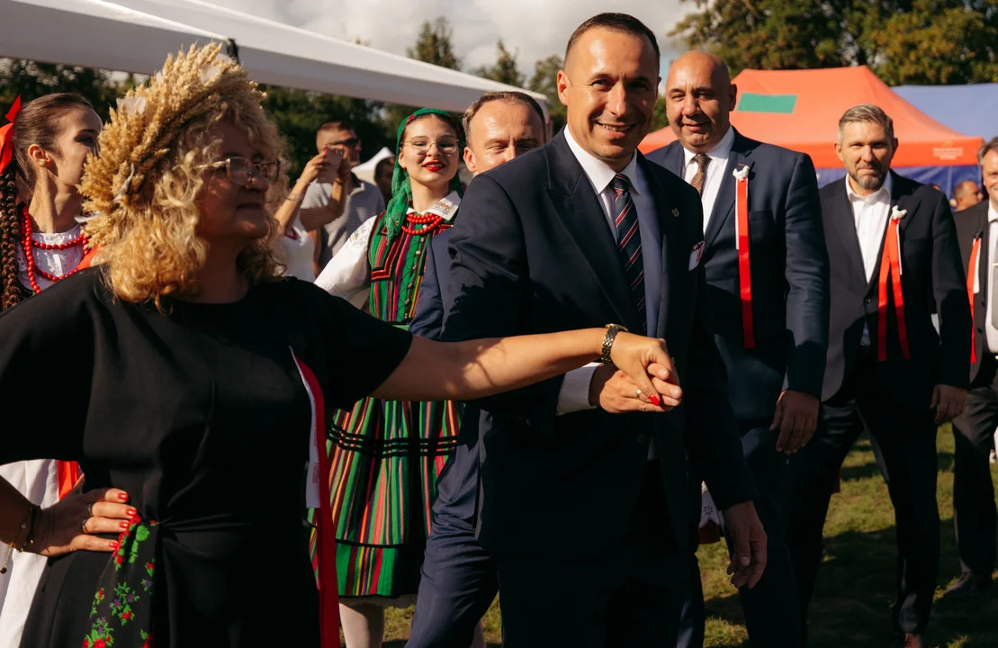 Dożynki Wojewódzkie w Bystrzycy. Gwiazdami wieczoru Reni Jusis i Zakopower - Zdjęcie główne