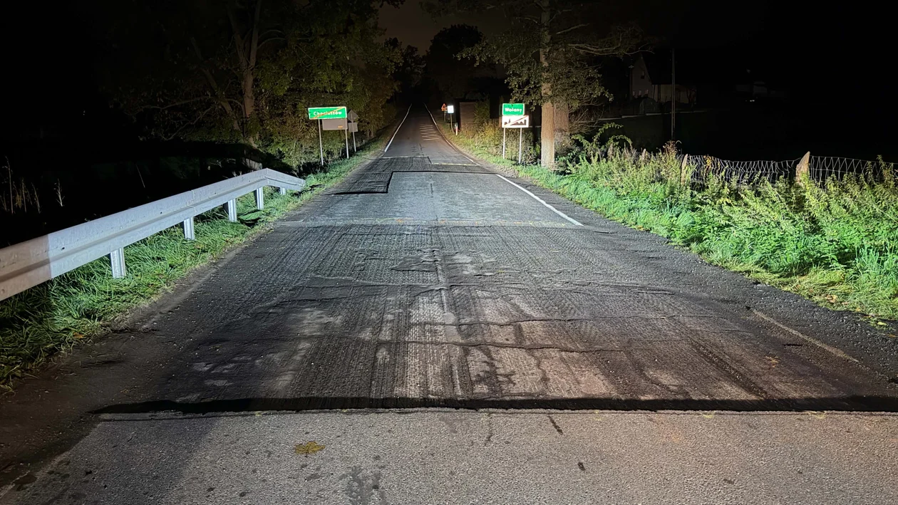 Chocieszów - niespodzianka na drodze - Zdjęcie główne