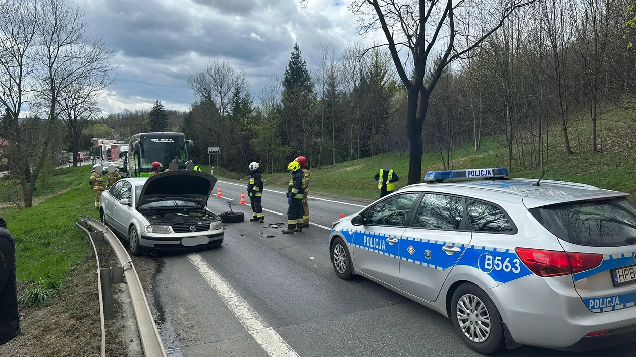 Szalejów Górny. Kolizja na krajowej ósemce. Są poszkodowani