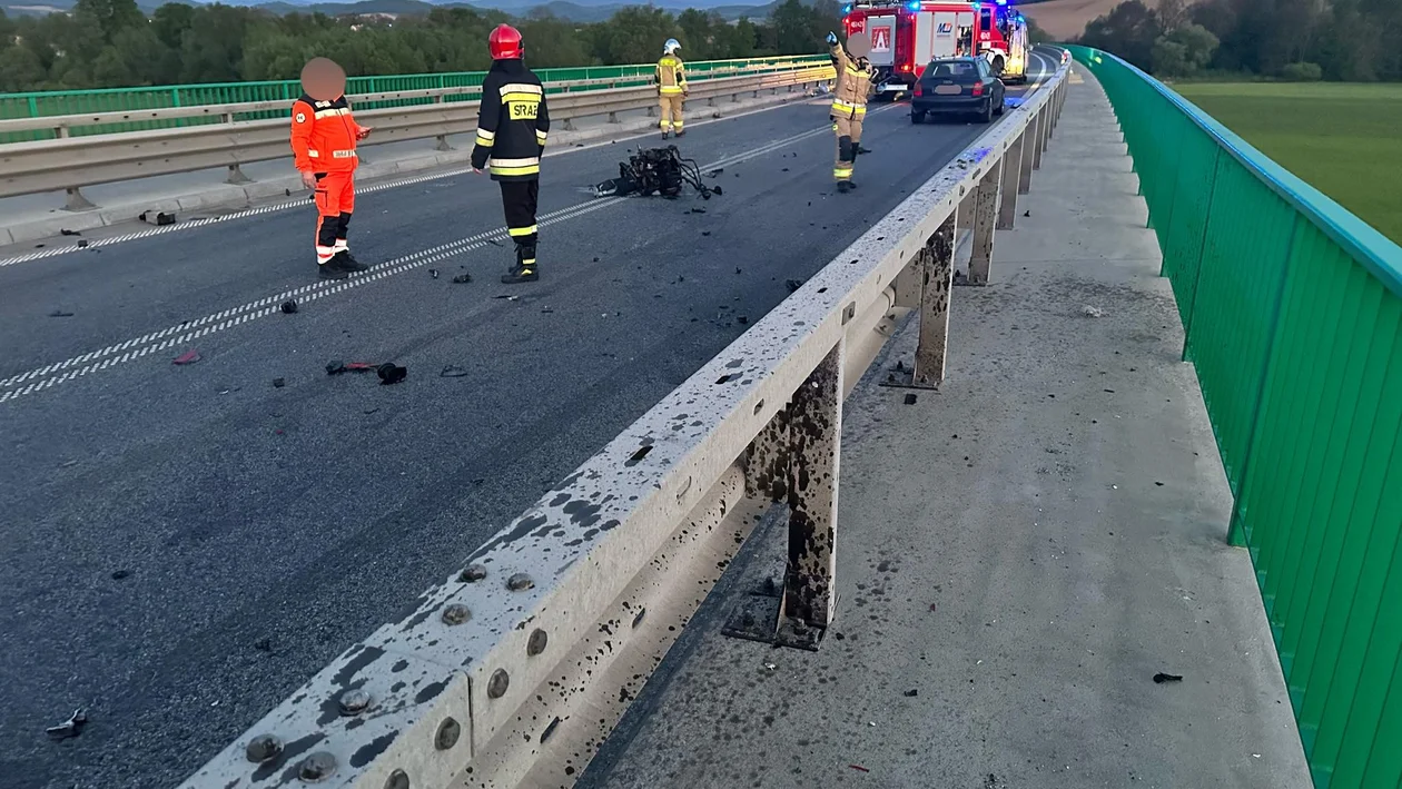 Śmiertelny wypadek na obwodnicy Kłodzka. Nie żyją dwie osoby