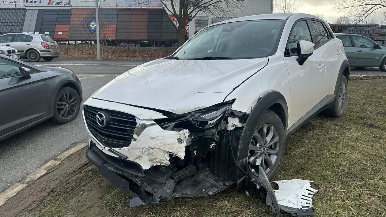 Kłodzko - kolizja na Noworudzkiej - Zdjęcie główne