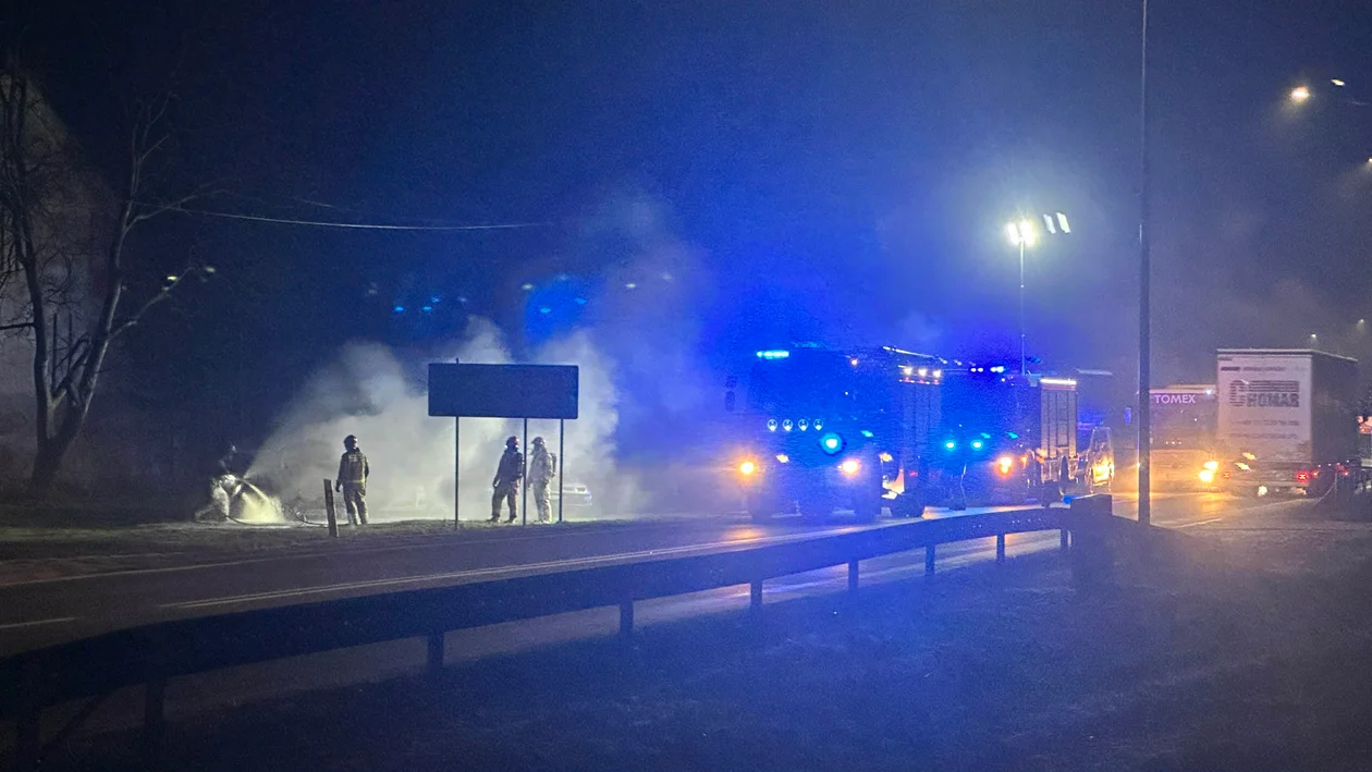 Kłodzko - pożar auta