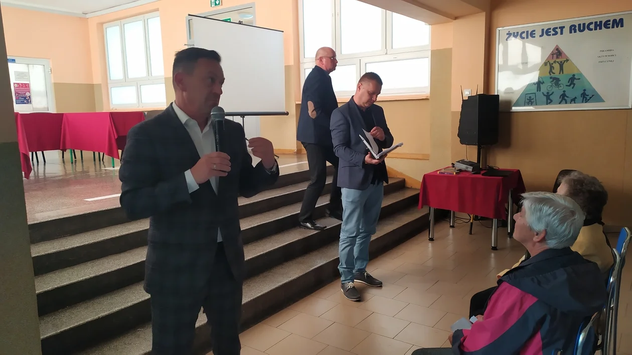 Nowa Ruda. Spotkanie burmistrza i radnych z mieszkańcami Drogosławia