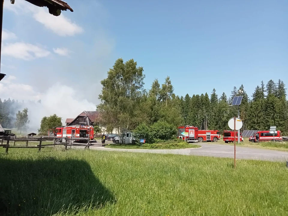 Tragedia w Osmelakowej Dolinie – sąsiedzi ruszają z pomocą