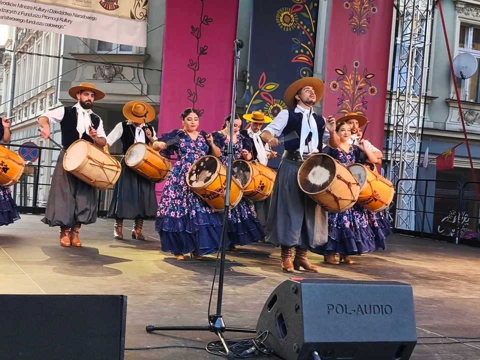 Rozpoczął się XXXI Międzynarodowy Festiwal Folkloru [galeria]