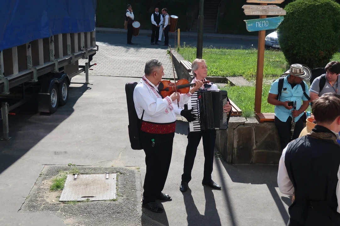 Nowa Ruda. Rozpoczął się Międzynarodowy Festiwal Folkloru [galeria]