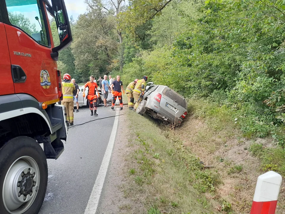 Ziębice. Groźny wypadek na wyjeździe na Ząbkowice [ZDJĘCIA] - Zdjęcie główne