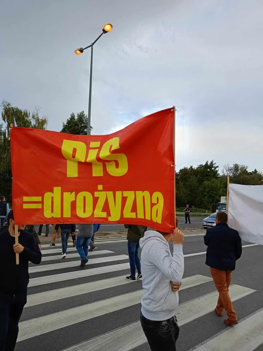 Rolniczy protest na ósemce