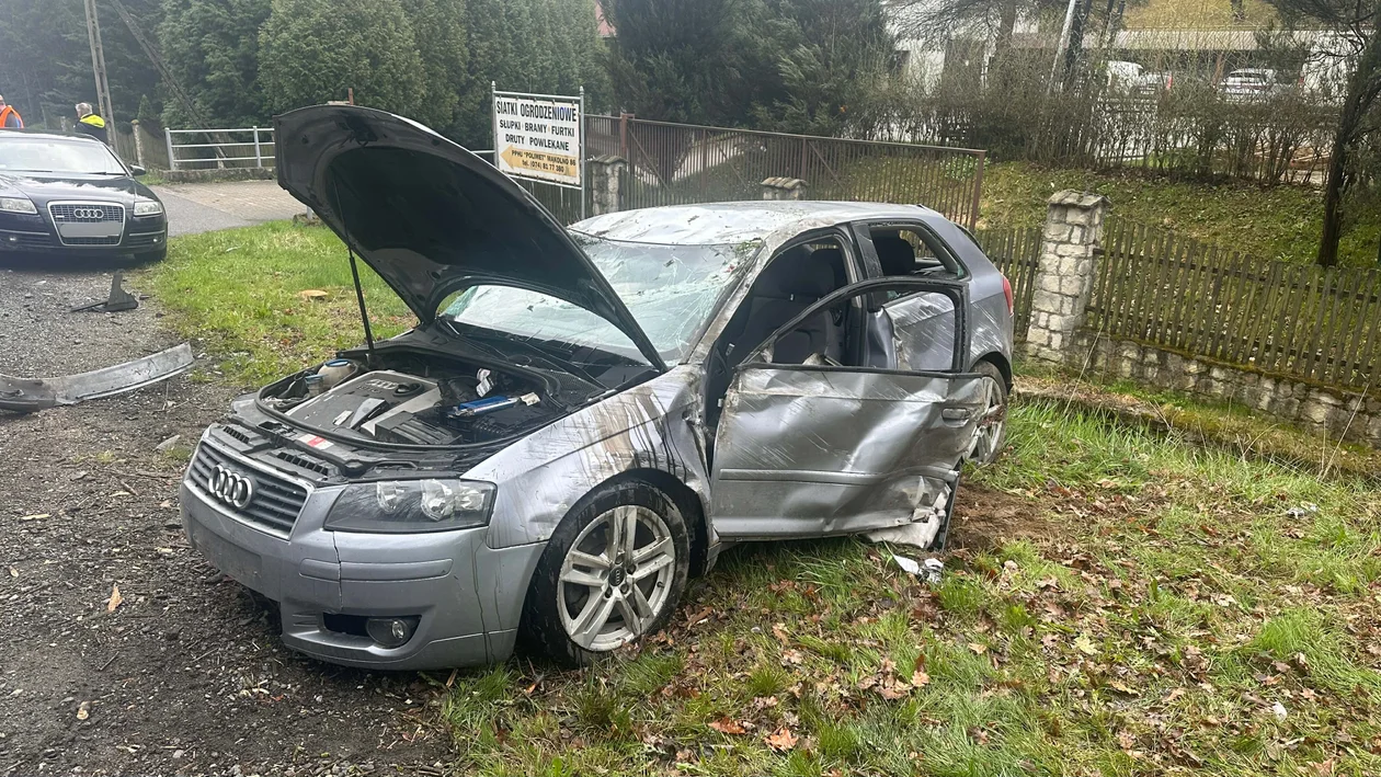 Mąkolno - zderzenie dwóch aut na K46