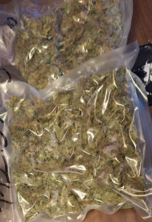 Blisko 2 kg narkotyków zabezpieczone w powiecie kłodzkim. Trzy osoby tymczasowo aresztowane