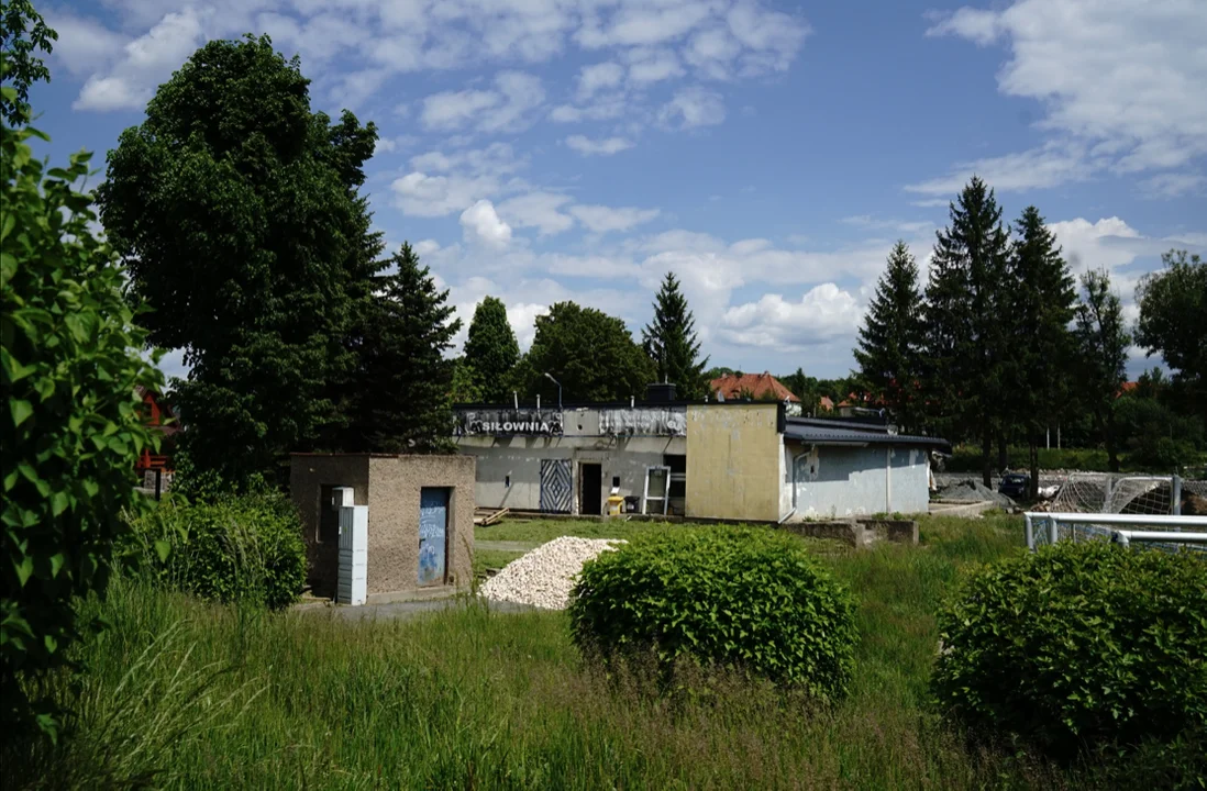 Kłodzko odbudowuje sportowe obiekty po powodzi. 18 milionów złotych na pierwszy etap inwestycji