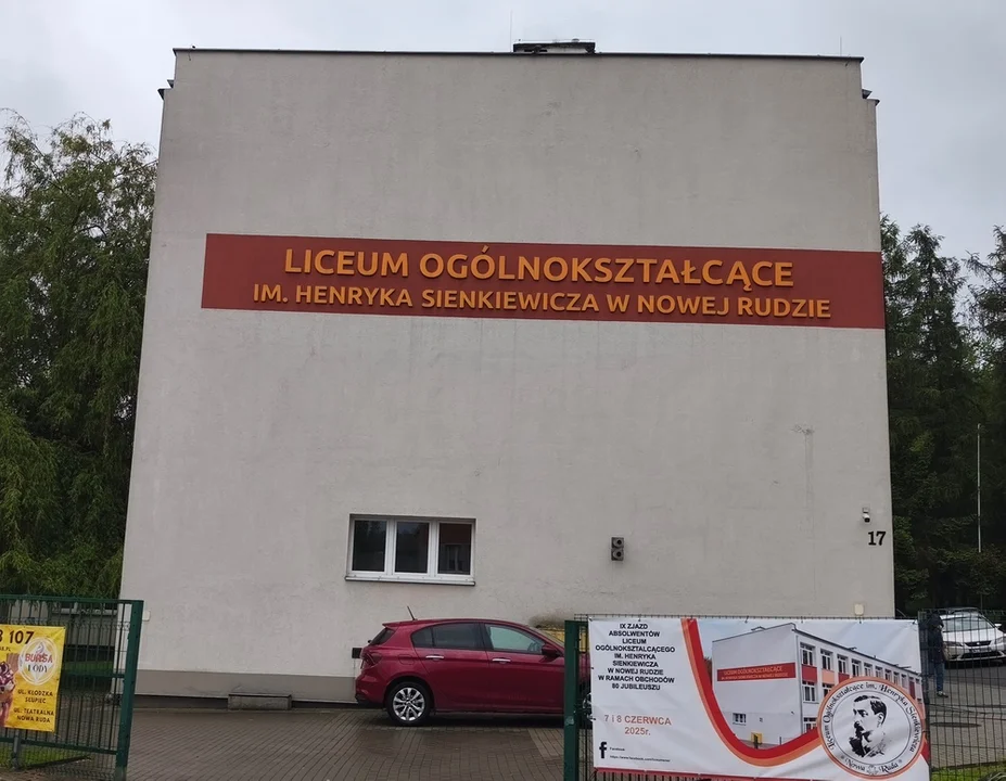 Nowa Ruda. Liceum Ogólnokształcące szykuje się do jubileuszowego zjazdu absolwentów [zdjęcia]