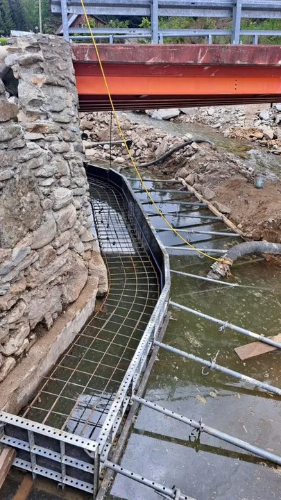 Gmina Stronie Śląskie. Odbudowa infrastruktury w Starym Gierałtowie [galeria]