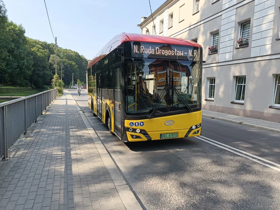 Nowa Ruda. Komunikacja miejska strzałem w dziesiątkę? [galeria] - Zdjęcie główne