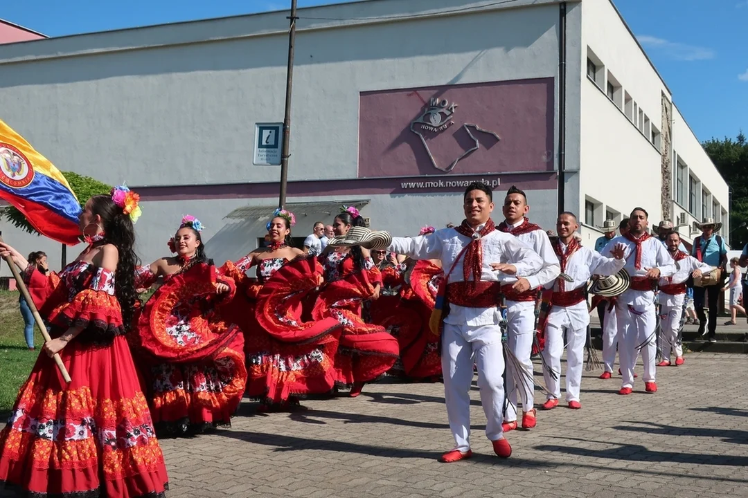 Nowa Ruda. Rozpoczął się Międzynarodowy Festiwal Folkloru [galeria]