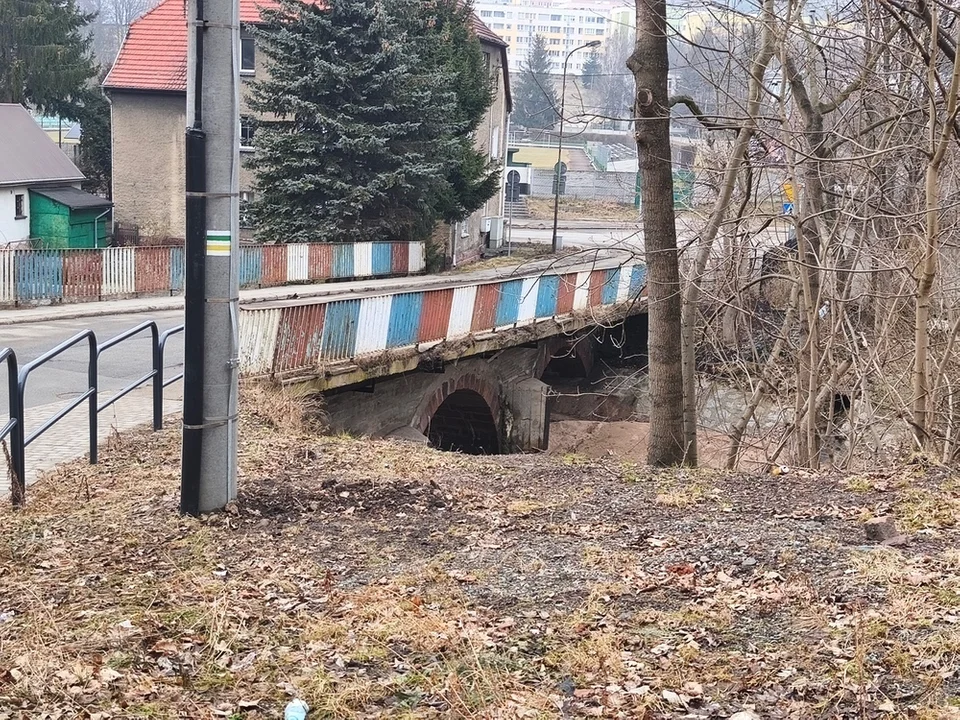 Nowa Ruda. Kolejny most do remontu: Przetarg na odbudowę mostu na ul. Martwej