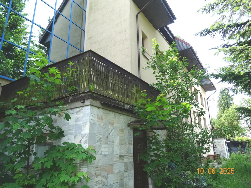 Pensjonat w Lądku-Zdroju trafi na licytację komorniczą. Atrakcyjna cena wywoławcza