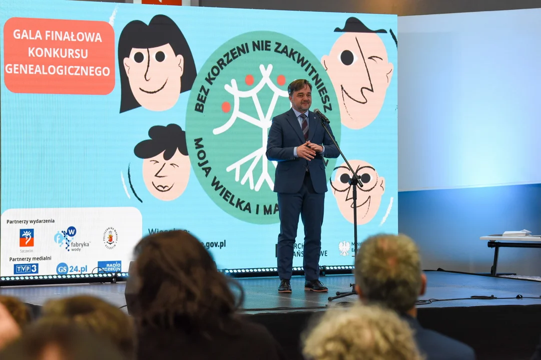 „Bez korzeni nie zakwitniesz” po raz piąty. Ruszyła jubileuszowa edycja konkursu genealogicznego