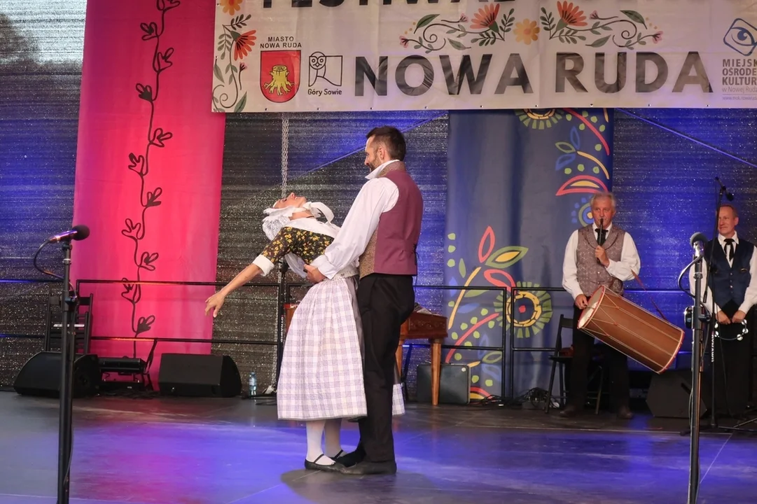 Nowa Ruda. Finał 30. Międzynarodowego Festiwalu Folkloru