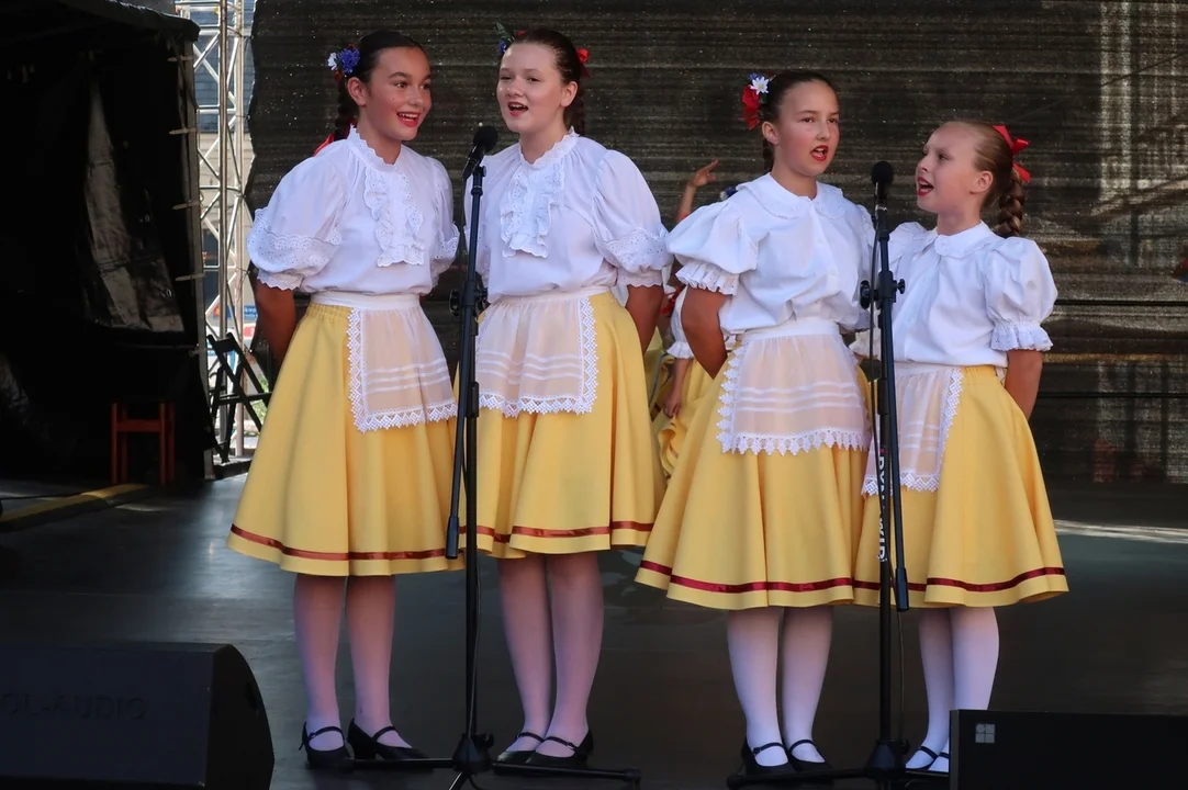 Nowa Ruda. Rozpoczął się Międzynarodowy Festiwal Folkloru [galeria]