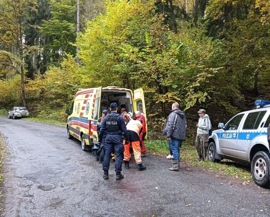 Gmina Radków. Akcja poszukiwawcza zakończyła się sukcesem. Odnaleziono zaginionego 49-latka