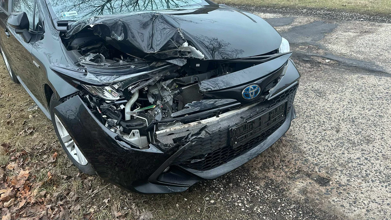 Gorzanów - kolizja dwóch aut - Zdjęcie główne