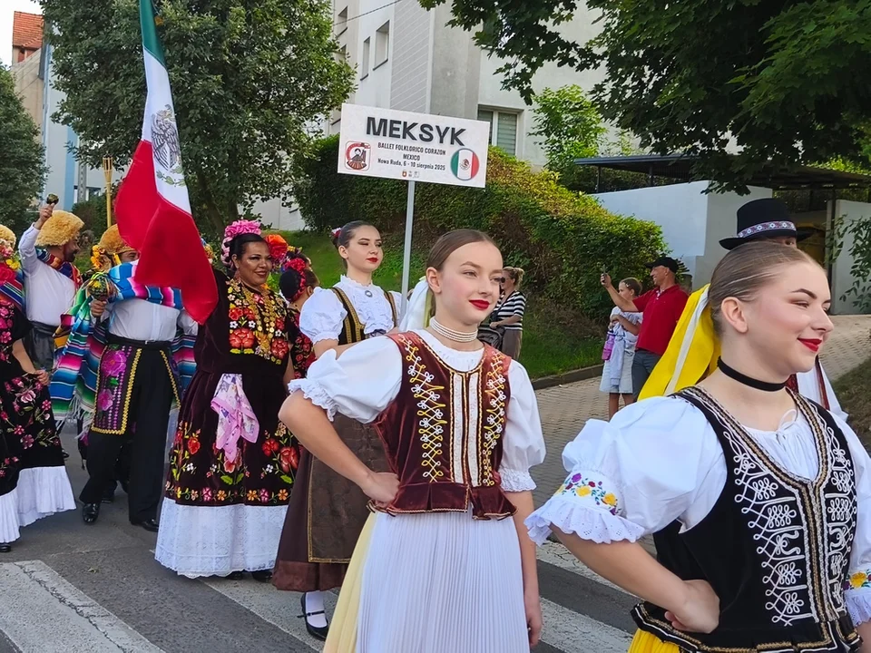 Rozpoczął się XXXI Międzynarodowy Festiwal Folkloru [galeria]