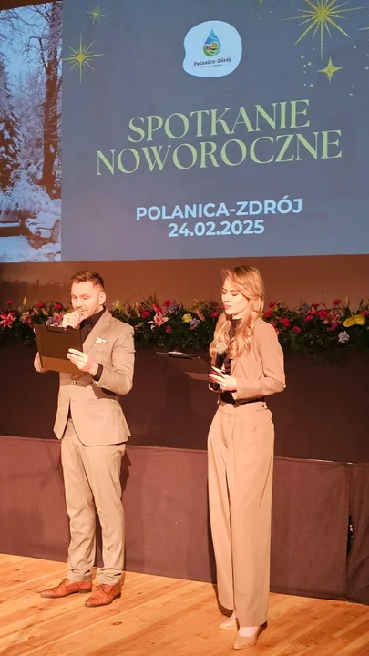 Polanica-Zdrój. Spotkanie Noworoczne w Teatrze Zdrojowym [galeria]