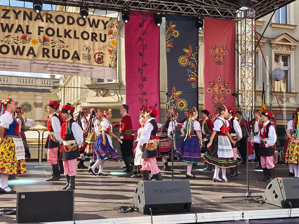 Rozpoczął się XXXI Międzynarodowy Festiwal Folkloru [galeria]
