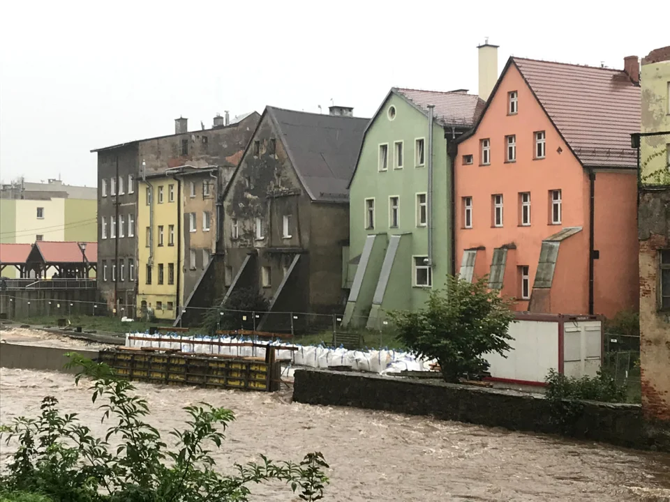 Lądek-Zdrój. Zalane piwnice, podtopione domy [zdjęcia]