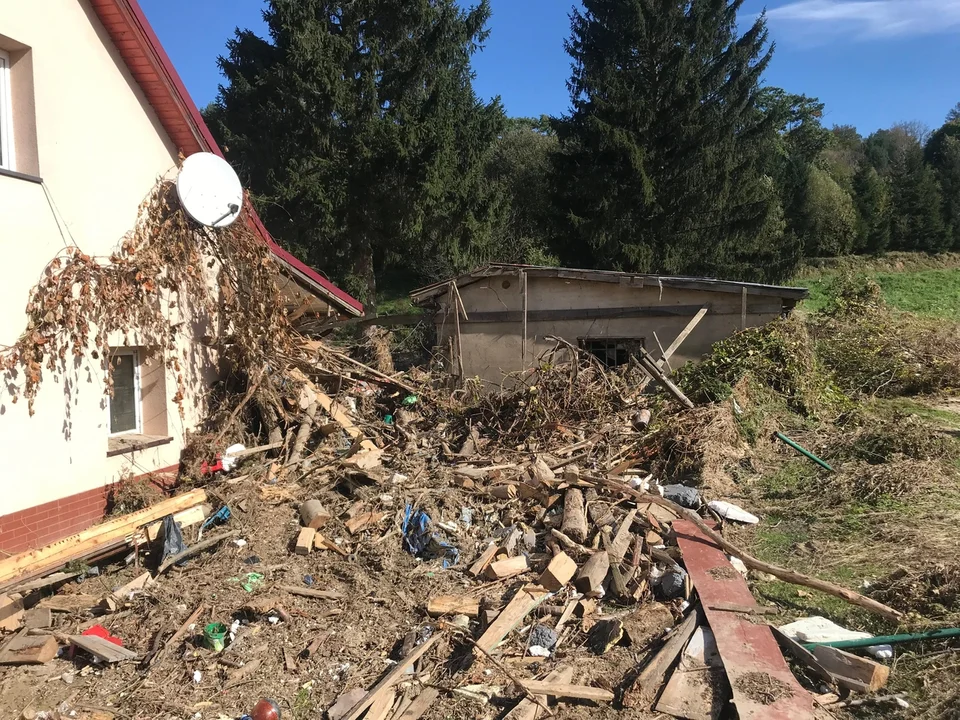 Lądek-Zdrój. Dwa tygodnie po przejściu fali powodziowej [zdjęcia]