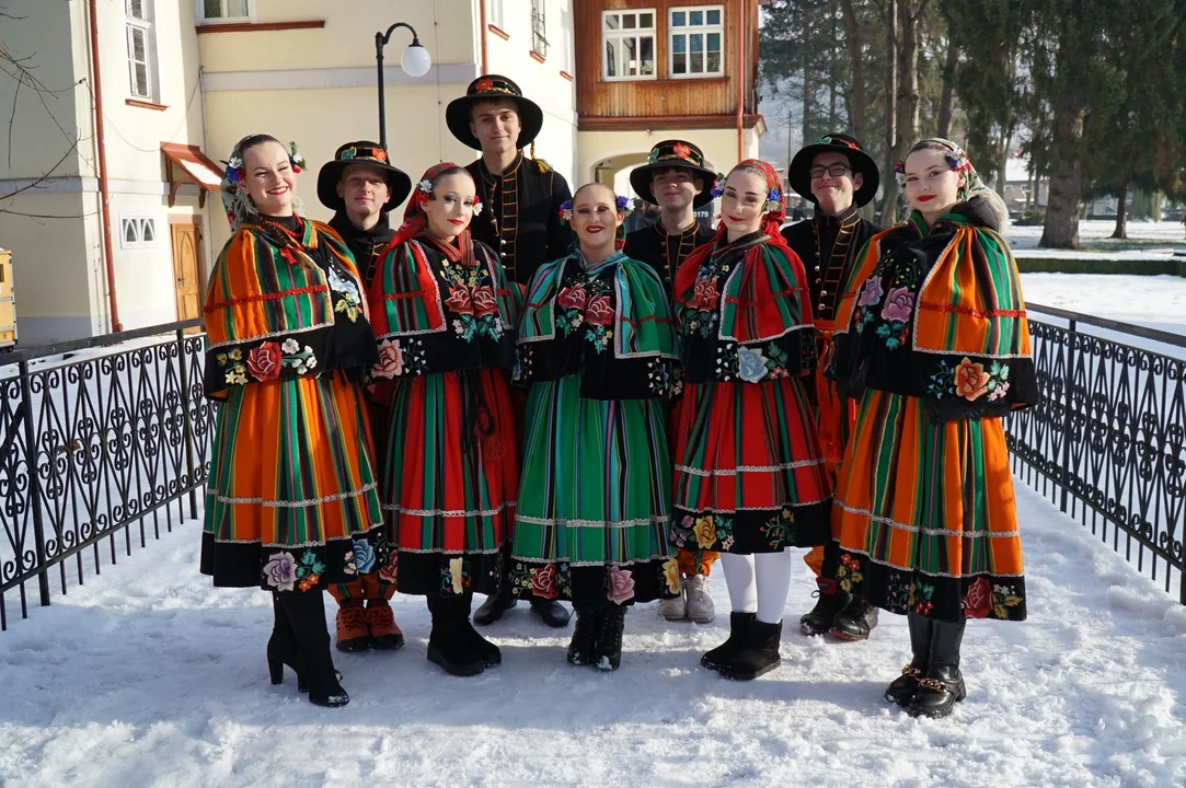 Orszak Trzech Króli przeszedł ulicami Jugowa. Było kolorowo i wesoło [galeria]