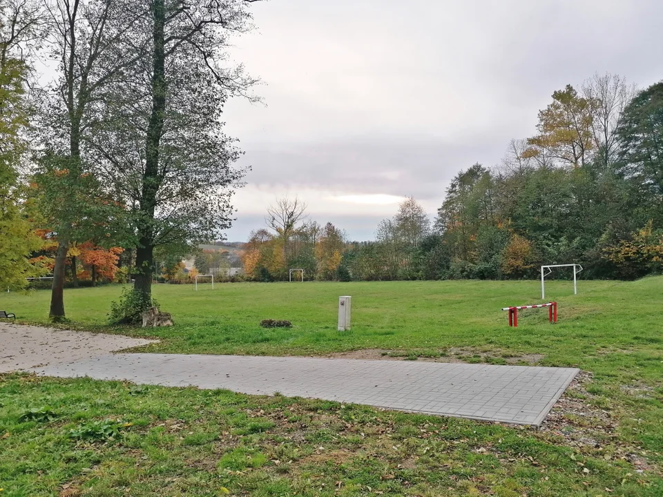 Gmina Nowa Ruda. Wyremontują boisko w Przygórzu. Wiemy, ile gmina zapłaci za remont