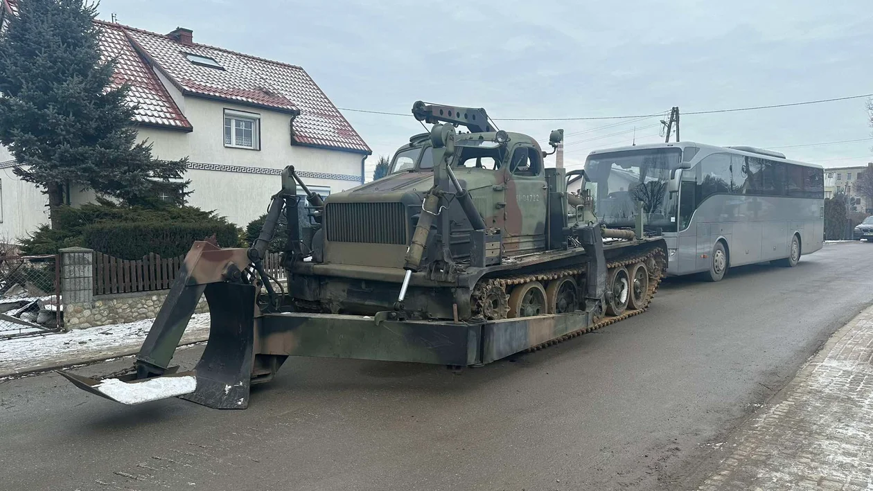 Krosnowice. Tak wyglądała budowa mostu tymczasowego. Dzisiaj otwarcie