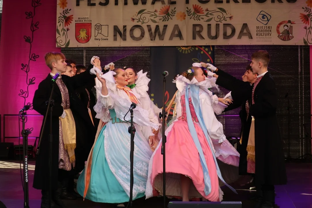 Nowa Ruda. Finał 30. Międzynarodowego Festiwalu Folkloru