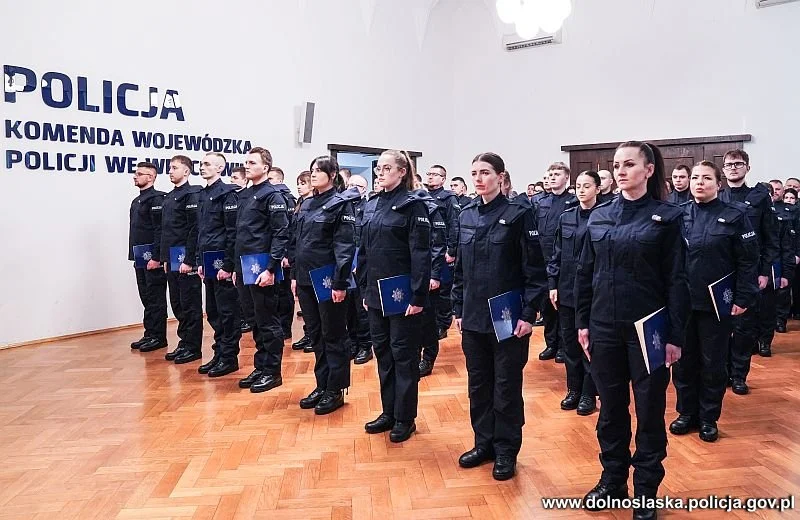 Kolejni dolnośląscy policjanci złożyli ślubowanie