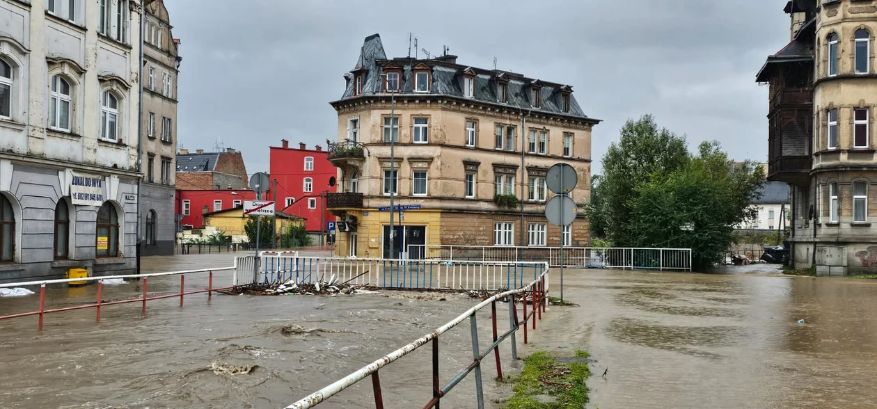 Dramatyczna sytuacja w Kłodzki [zdjęcia]