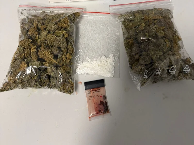 Narkotyki nie trafią na ulice! Policyjna realizacja w Kamieńcu Ząbkowickim zakończona sukcesem