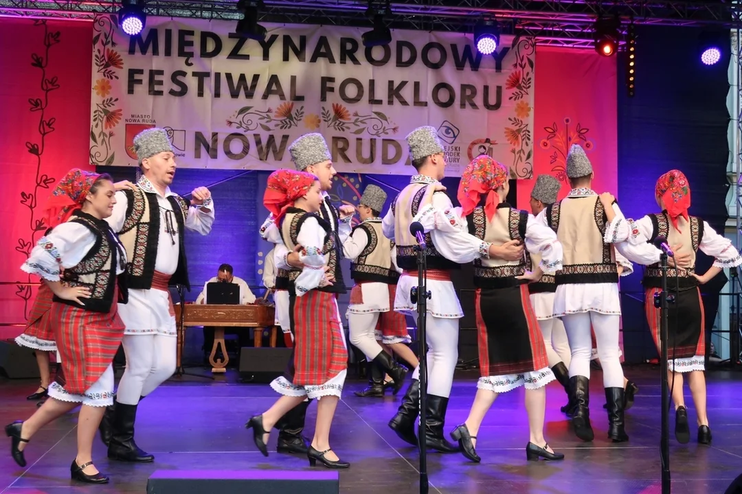 Nowa Ruda. Finał 30. Międzynarodowego Festiwalu Folkloru