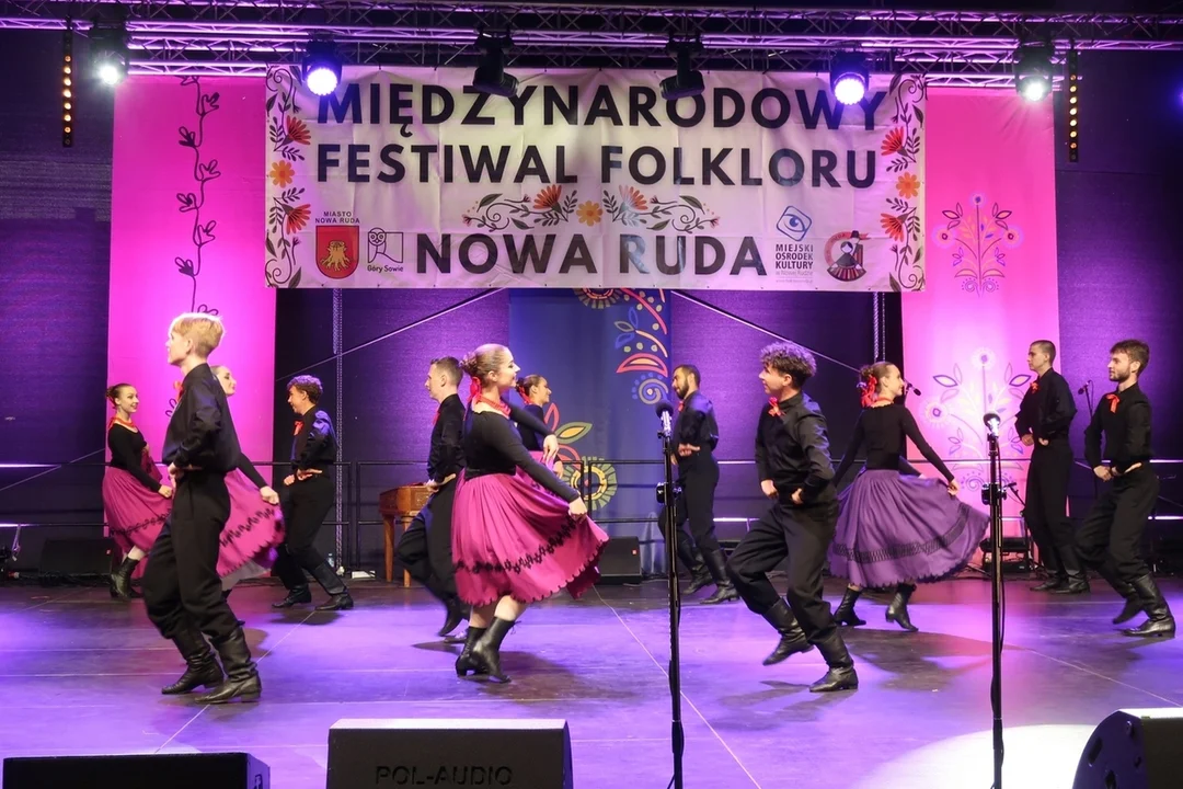 Nowa Ruda. Finał 30. Międzynarodowego Festiwalu Folkloru